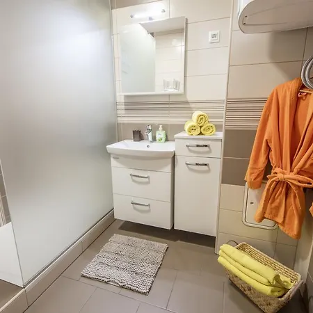 Vin Vez Apartmaji * 모라브스케토플리체